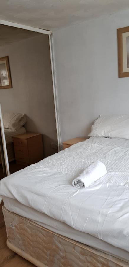 61 Baker Street Lägenhet Luton  Exteriör bild